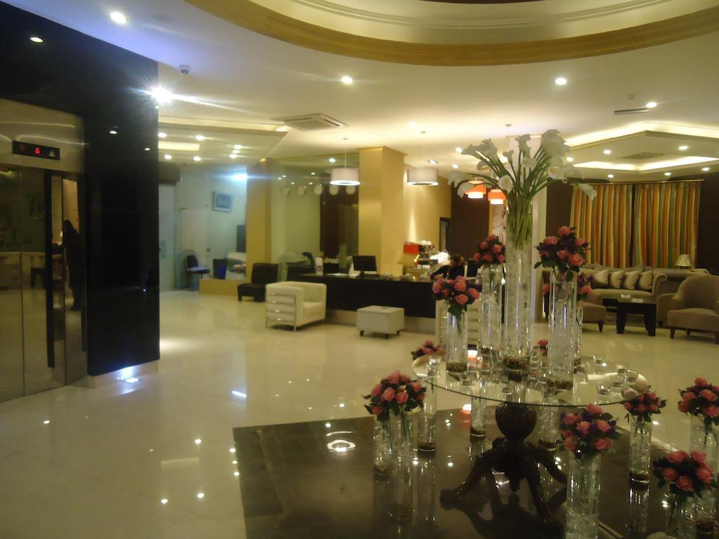 Sandy Le Oriental Hotel Amman Bagian luar foto